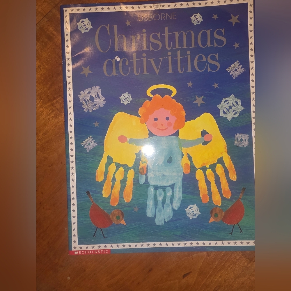 Christmas Activities by Fiona Watt, Howard Allman, Ray Gibson, Amanda Barlow an…